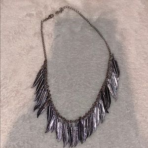 dangling feather necklace